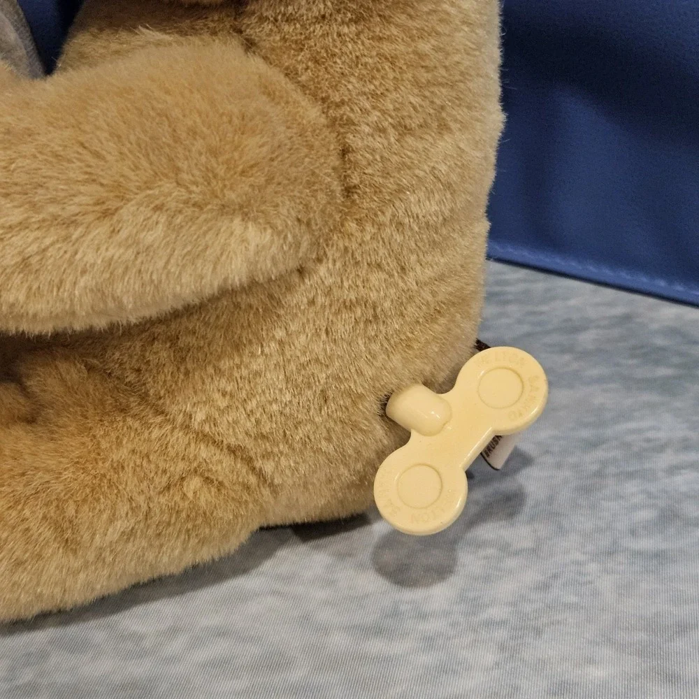 GUND Disney Winnie The‎ Pooh Musical Wind Up Plush Bear Baby Toy